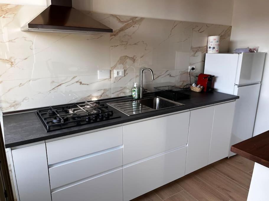 Appartement Adelaide Al Borgo. à Castelnuovo Di Porto Extérieur photo