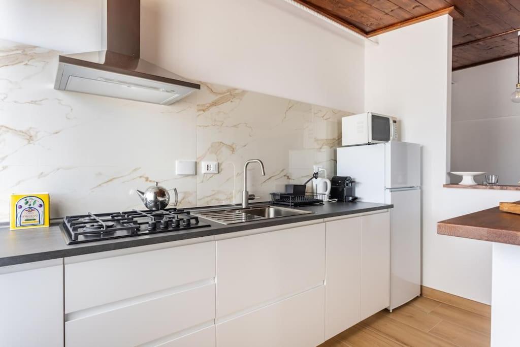 Appartement Adelaide Al Borgo. à Castelnuovo Di Porto Extérieur photo